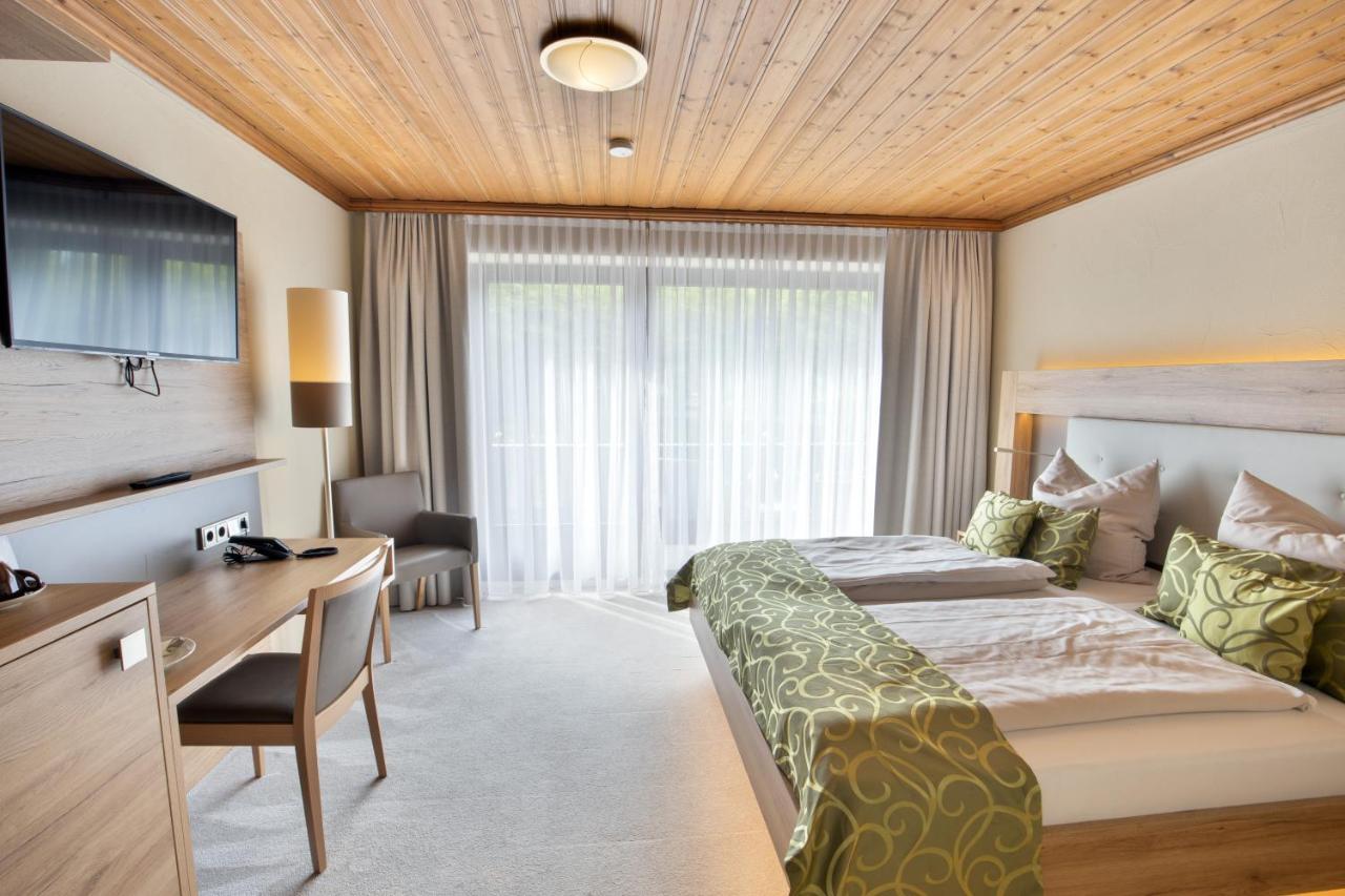 Hotel Deeke'S Quellenhof Lubbecke Esterno foto